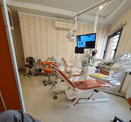 دندانپزشکی درمانگاه جمهوری